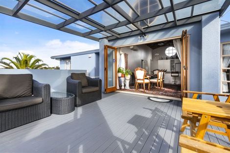 Photo of property in 58 Garton Drive, Massey, Auckland, 0614
