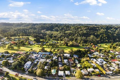 Photo of property in 1/729 Swanson Road, Swanson, Auckland, 0612