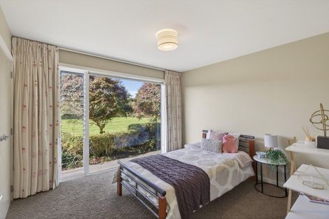 Photo of property in 50a Richmond Road, Brixton, New Plymouth, 4373