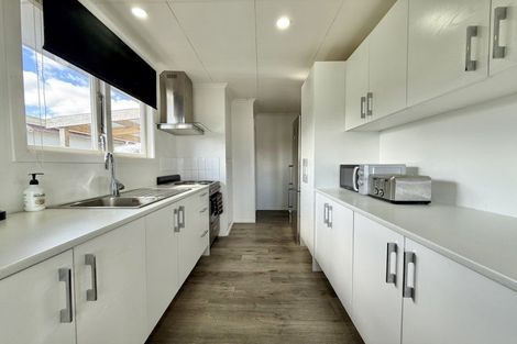 Photo of property in 13 Kereru Street, Tokoroa, 3420