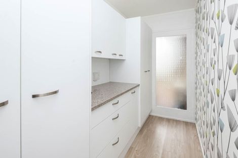 Photo of property in 41 Marriott Road, Pakuranga, Auckland, 2010
