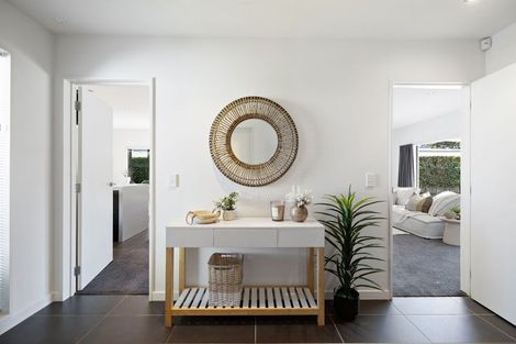 Photo of property in 11 Haddow's Place, Lake Hayes, Queenstown, 9304