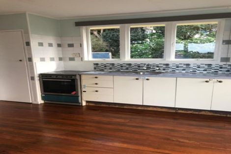 Photo of property in 5 Ogle Crescent, Te Kamo, Whangarei, 0112