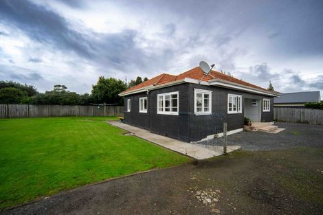 Photo of property in 48 Braid Road, St Andrews, Hamilton, 3200