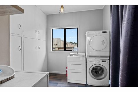 Photo of property in 2 Scott Street, Strathern, Invercargill, 9812