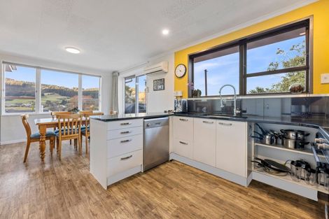 Photo of property in 37 Hall Road, Sawyers Bay, Port Chalmers, 9023