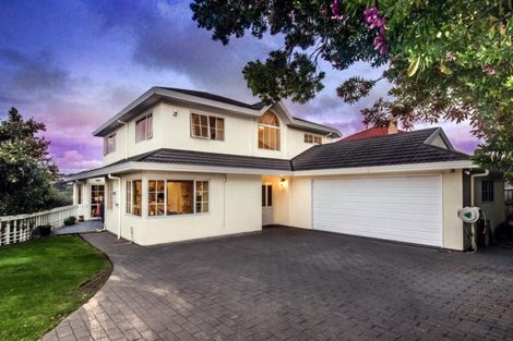 Photo of property in 153 Westchester Drive, Churton Park, Wellington, 6037