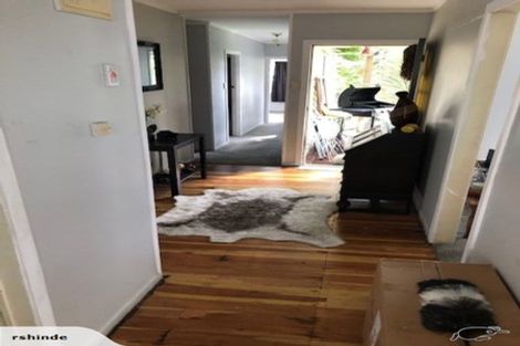 Photo of property in 4 Kaurilands Road, Titirangi, Auckland, 0604