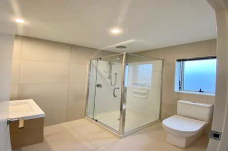 Photo of property in 82 Flat Bush School Road, Flat Bush, Auckland, 2019