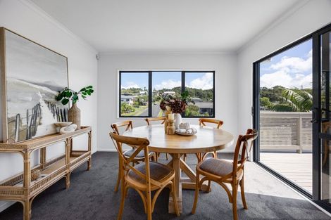 Photo of property in 12 Governor Grey Road, Snells Beach, 0920