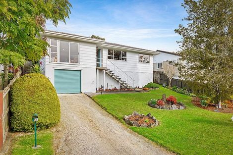 Photo of property in 54 Lemnos Place, Titirangi, Auckland, 0604