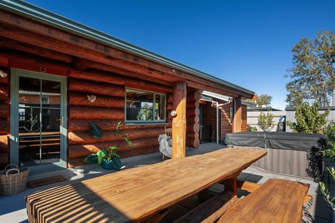 Photo of property in 62a Molyneux Avenue, Cromwell, 9310