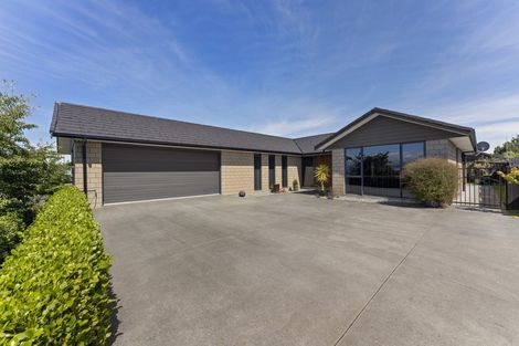 Photo of property in 58 Parnell Heights Drive, Kelvin Grove, Palmerston North, 4414
