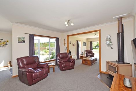 Photo of property in 674 Ryal Bush Wallacetown Road, Wallacetown, Invercargill, 9874