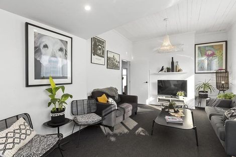 Photo of property in 15 Plunket Street, Saint Kilda, Dunedin, 9012