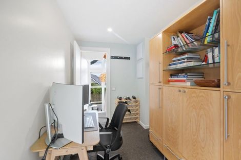 Photo of property in 2 Ludlam Street, Seatoun, Wellington, 6022