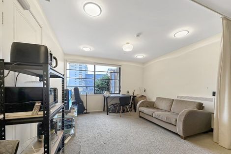 Photo of property in 108/3u Roxburgh Street, Mount Victoria, Wellington, 6011