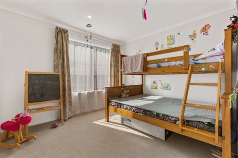 Photo of property in 11 Spotted Dove Road, Hobsonville, Auckland, 0616