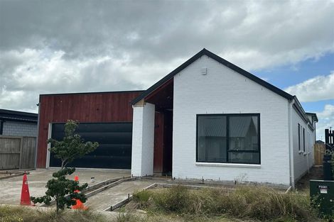 Photo of property in 24 Ogilvie Avenue, Chartwell, 3210