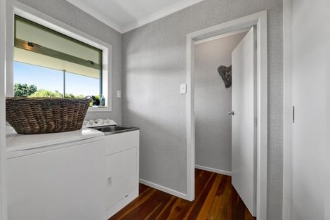 Photo of property in 24 Darwin Crescent, Spotswood, New Plymouth, 4310