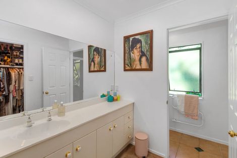 Photo of property in 366b Huia Road, Titirangi, Auckland, 0604