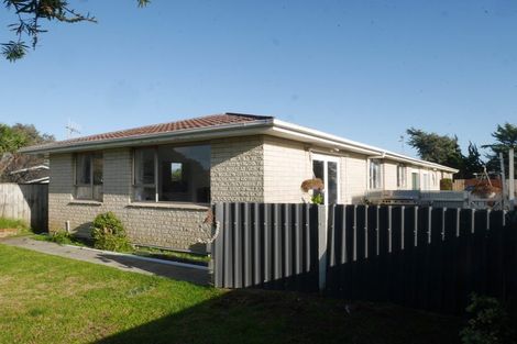Photo of property in 62a Mazengarb Road, Paraparaumu Beach, Paraparaumu, 5032
