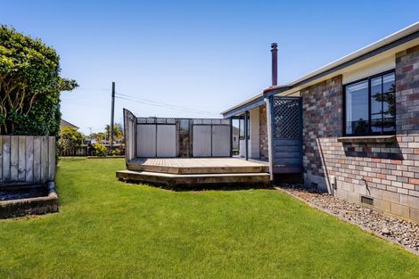 Photo of property in 13 Warwick Road, Stratford, 4332