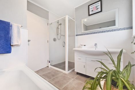 Photo of property in 3 Fairford Street, Bishopdale, Christchurch, 8053