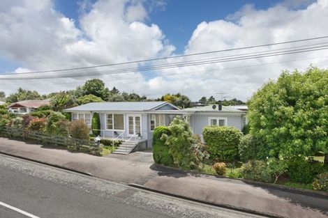 Photo of property in 2 Signal Street, Marton, 4710