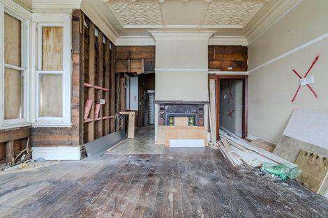 Photo of property in 1 Phillips Street, Kensington, Dunedin, 9011