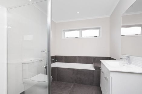 Photo of property in 19 Fort Lincoln Loop, Karaka, Papakura, 2113