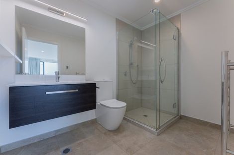 Photo of property in 28 Marine Parade, Hobsonville, Auckland, 0616