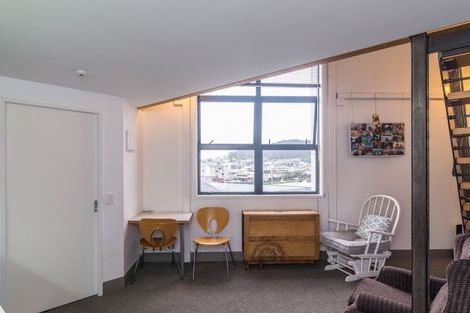 Photo of property in Urbane Apartments, 32/29 Webb Street, Mount Cook, Wellington, 6011