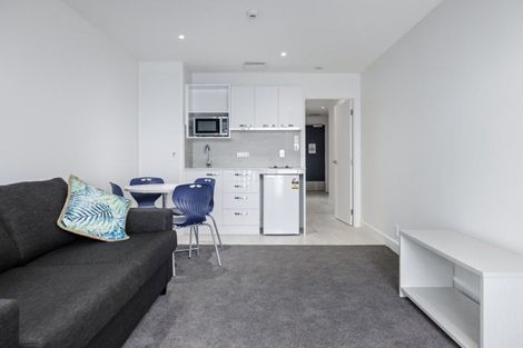 Photo of property in 6 Adams Avenue, Mount Maunganui, 3116