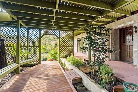 Photo of property in 11 Hebe Place, Birkenhead, Auckland, 0626