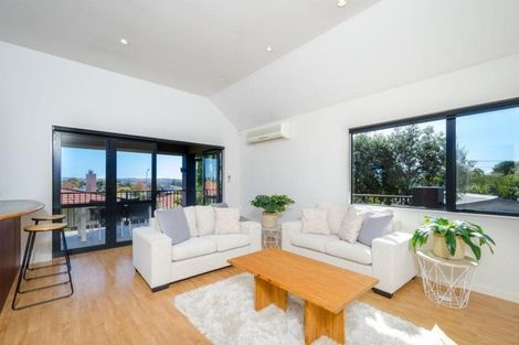 Photo of property in 77a Mcleod Road, Te Atatu South, Auckland, 0610