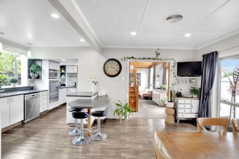 Photo of property in 11a Larch Place, Casebrook, Christchurch, 8051