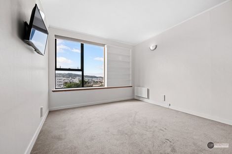 Photo of property in Hobson Court Flats, 58/70u Hobson Street, Thorndon, Wellington, 6011