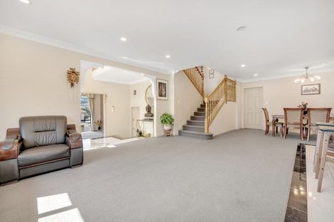 Photo of property in 26 Chateau Rise, Flat Bush, Auckland, 2016