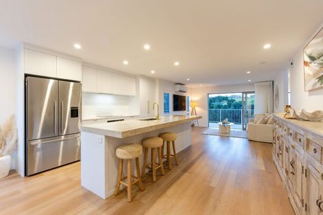 Photo of property in 69 Glenvar Ridge Road, Long Bay, Auckland, 0630