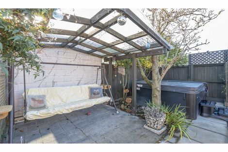 Photo of property in 4b Hinton Place, Rangiora, 7400