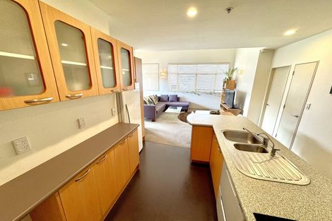 Photo of property in Hume House, 31/152u The Terrace, Wellington Central, Wellington, 6011