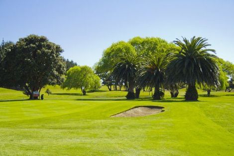 Photo of property in 27 Rauparaha Street, Waikanae Beach, Waikanae, 5036