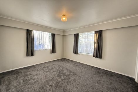 Photo of property in 10 Kentucky Street, Totara Park, Upper Hutt, 5018
