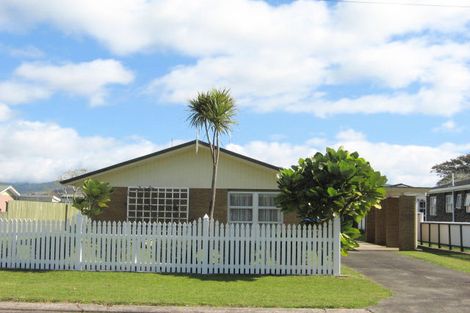 Photo of property in 8 Hamilton Crescent, Whitianga, 3510