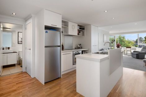Photo of property in 202/332 Maunganui Road, Mount Maunganui, 3116