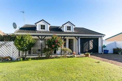 Photo of property in 54 Leeward Drive, Whitby, Porirua, 5024