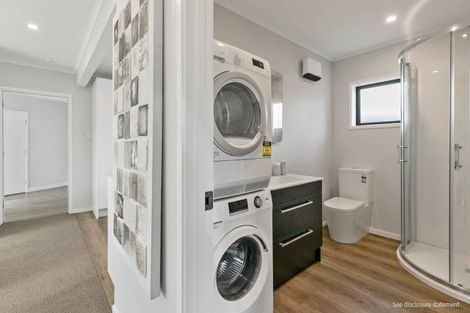 Photo of property in 2a Redwood Drive, Massey, Auckland, 0614