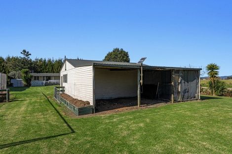 Photo of property in 9 Moore Road, Thornton, Whakatane, 3194