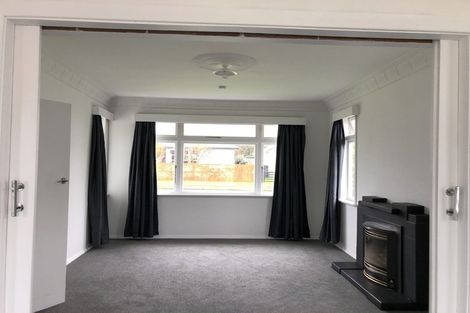 Photo of property in 18 Dudley Street, Levin, 5510